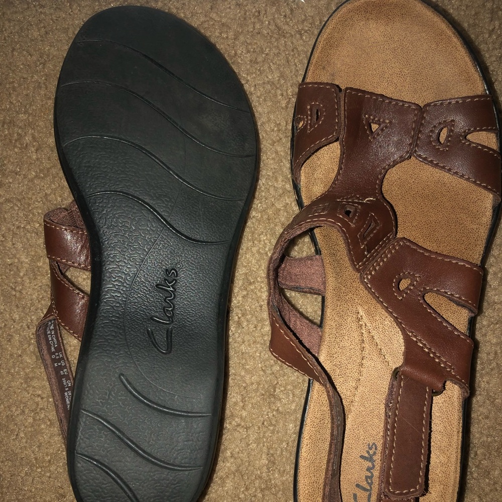 Clark’s sandals - Picture 2 of 2
